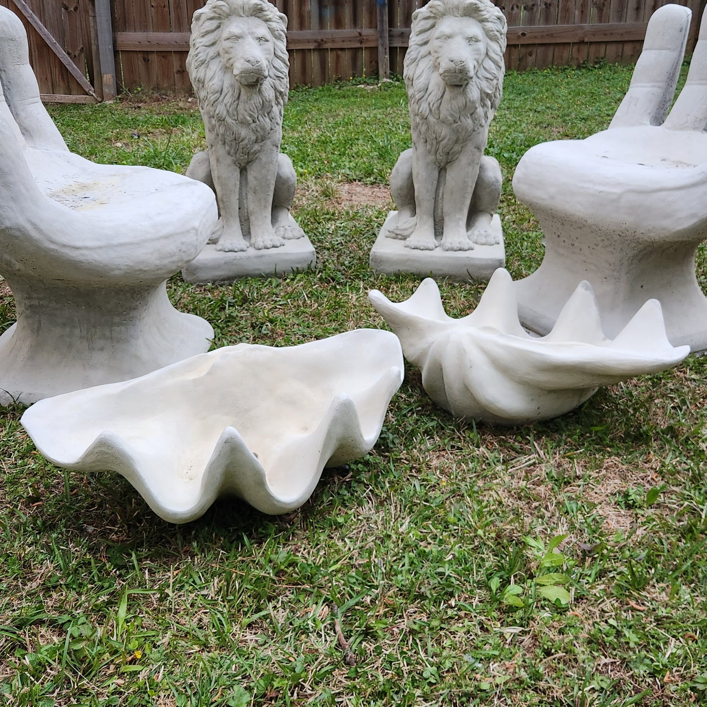 Clam Shell Concrete Planter, XL