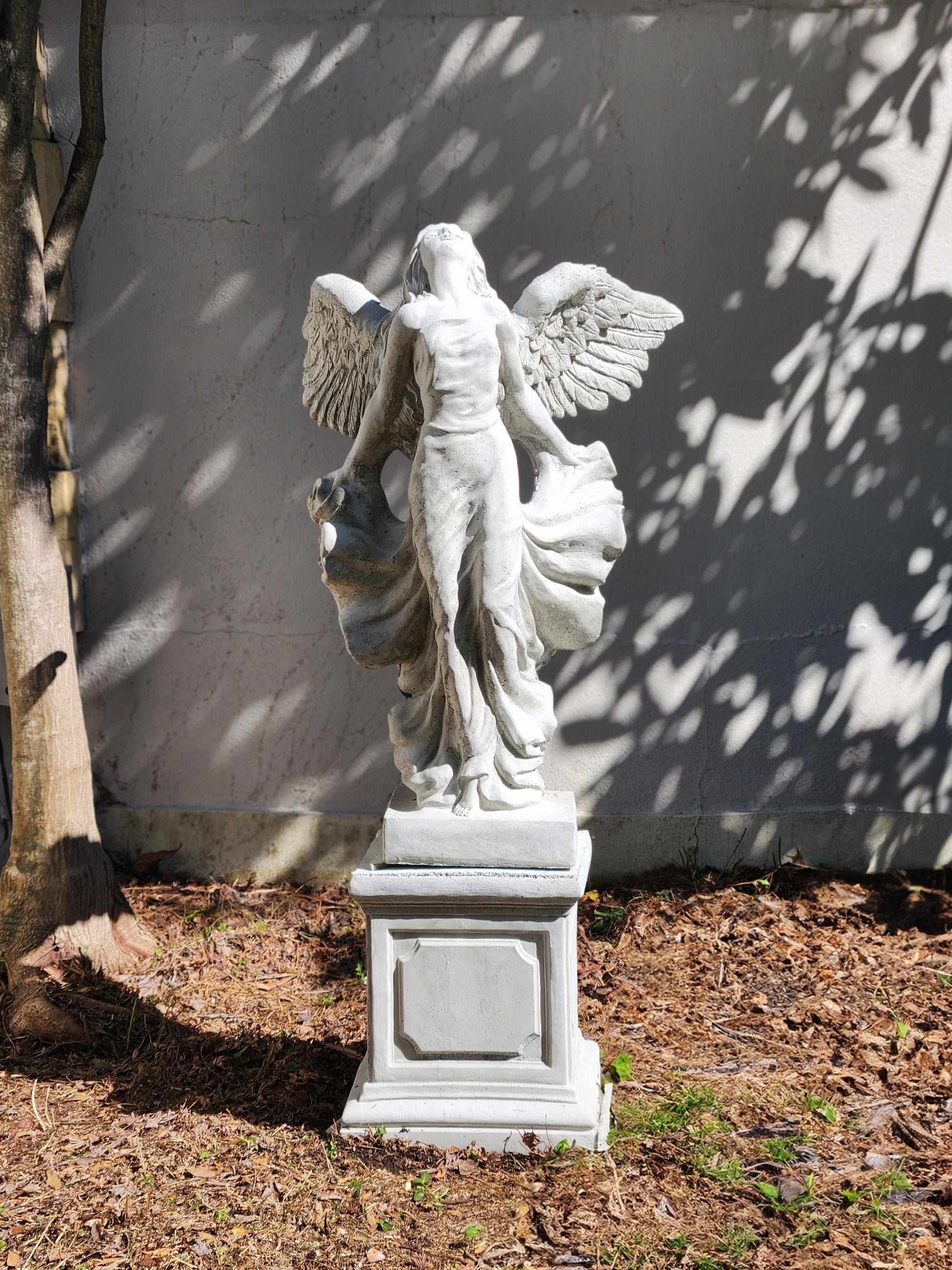 Flying Angel Concrete Statue - Image 1